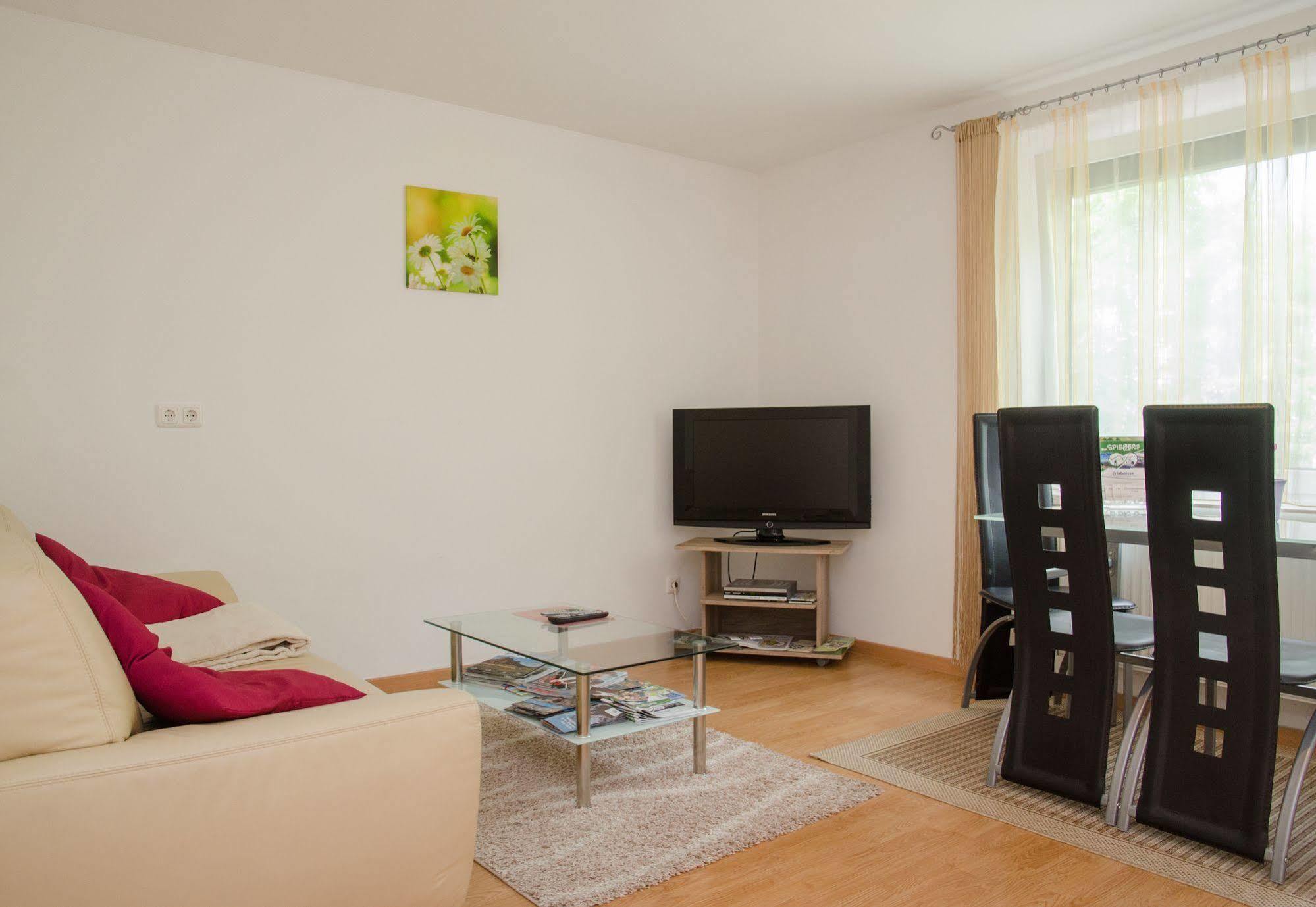 Ferienwohnungen Und Zimmer Yassi Spielberg Bei Knittelfeld Exteriér fotografie