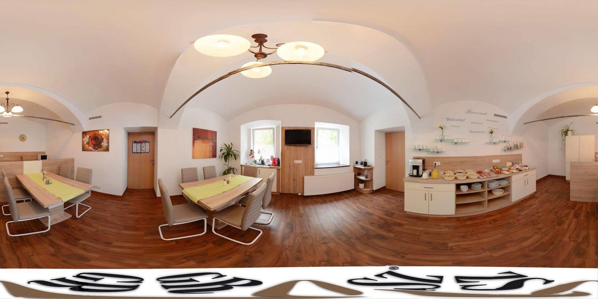 Ferienwohnungen Und Zimmer Yassi Spielberg Bei Knittelfeld Exteriér fotografie
