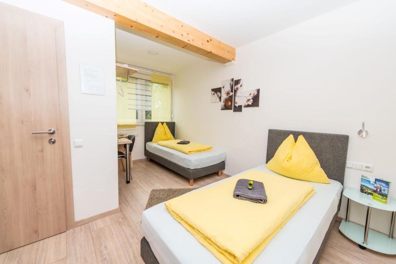 Ferienwohnungen Und Zimmer Yassi Spielberg Bei Knittelfeld Exteriér fotografie
